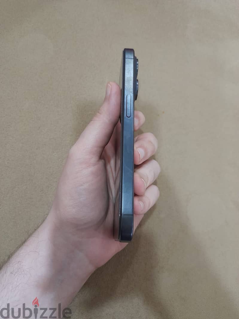Apple - iPhone 15 Pro 2