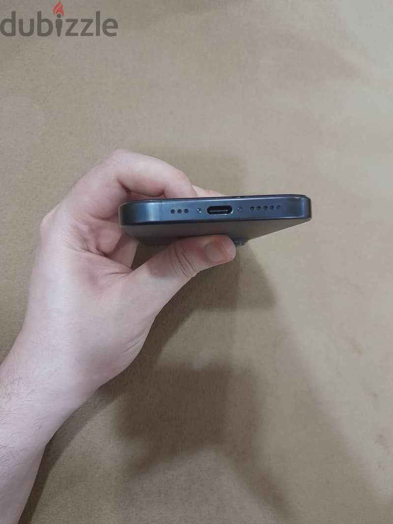 Apple - iPhone 15 Pro 4
