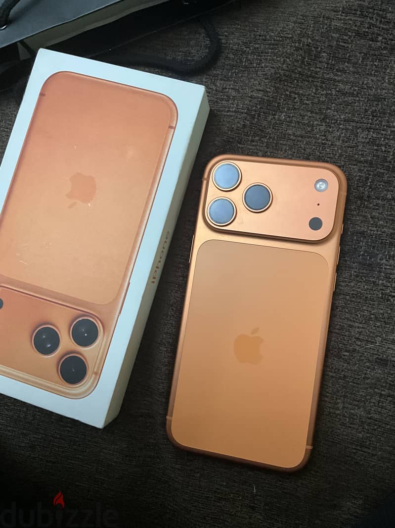 Apple - iPhone 17 Pro Max 1
