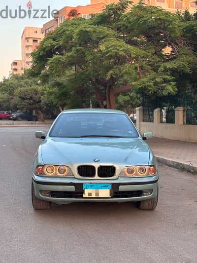 بي ام دبليو 52٣  المعاينه بمصر الجديده