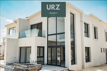 تاون هاوس علي بعد 300 م من Beach للبيع fully finished + ACs راس الحكمة الساحل الشمالي بالتقسيط بالقرب من ودايركيشين وايت وهاسيندا وكالي كوست