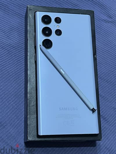 ‏. Samsung S22 Ultra in excellent condition