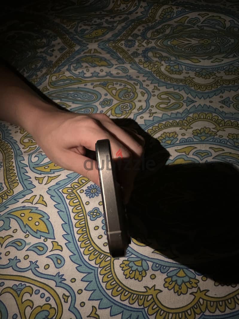 Apple - iPhone 15 Pro 2