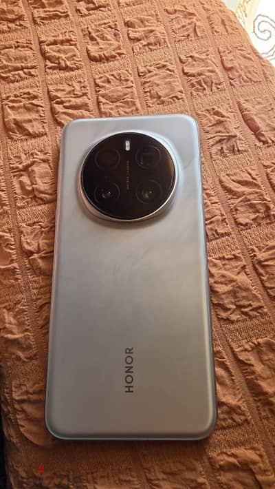 Honor Magic7 Pro