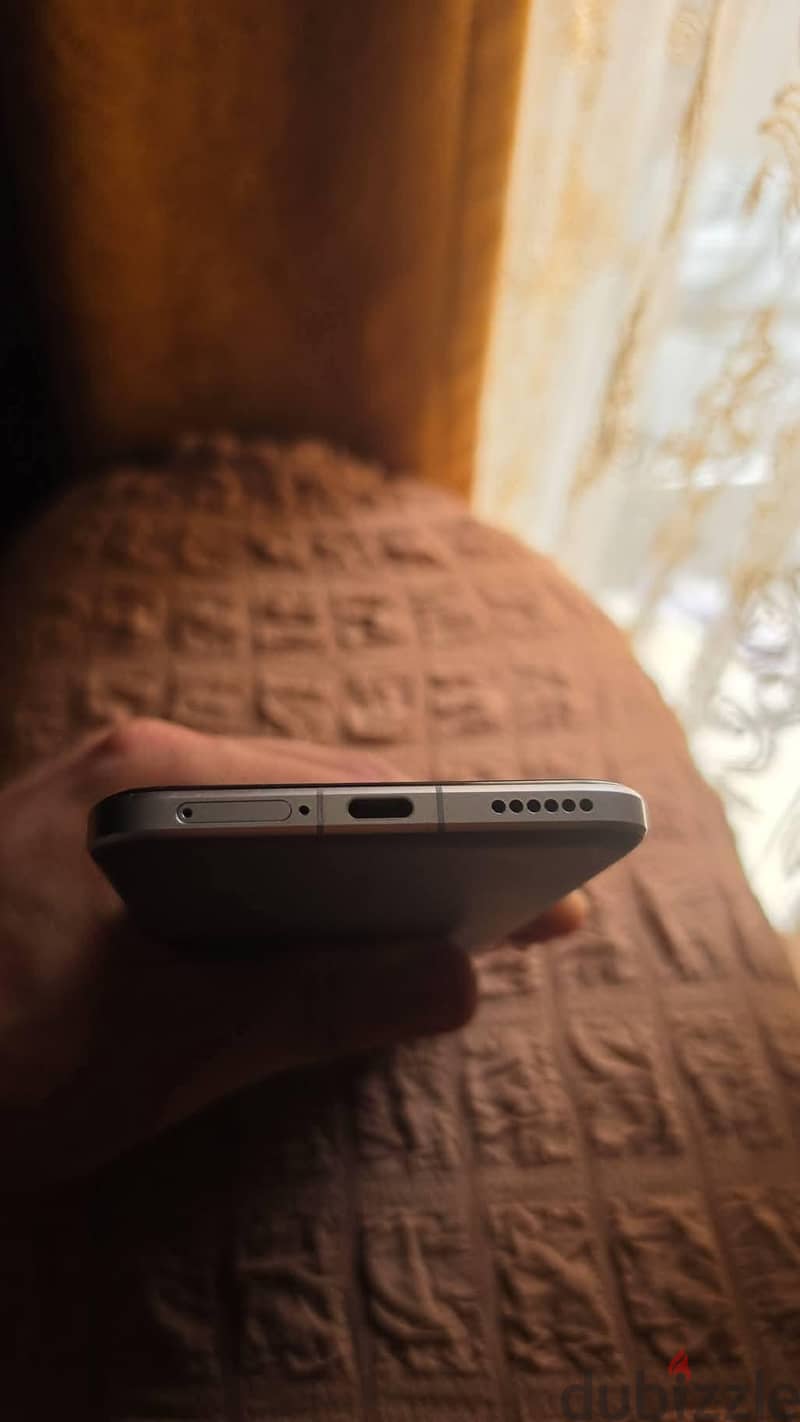 Honor Magic7 Pro 4