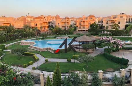 بموقع مميز توين هاوس للبيع في لاروزا  - القاهرة الجديدة