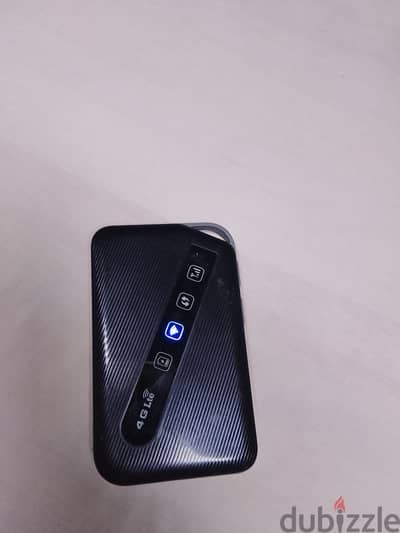راوتر D-Link متنقل بحالة ممتازة – إنترنت معك في أي مكان
