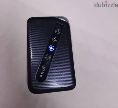 راوتر D-Link متنقل بحالة ممتازة – إنترنت معك في أي مكان