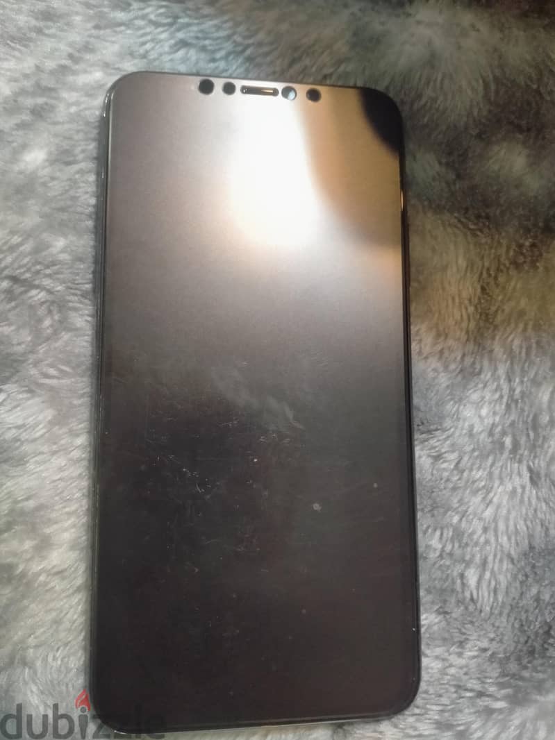 Apple - iPhone 11 Pro Max 1
