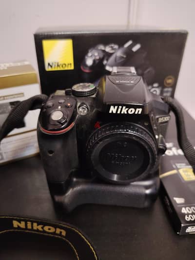 Nikon D5300 VR ii Kit Black