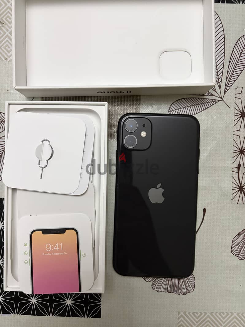 Apple - iPhone 11 4