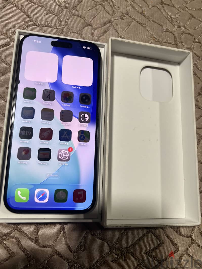 Apple - iPhone 16 Pro Max 2