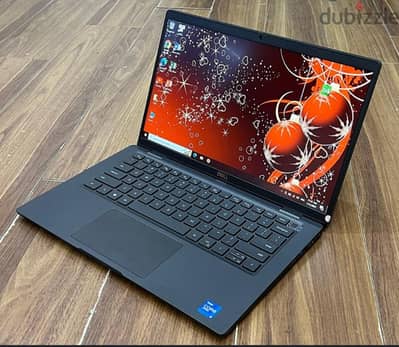 لاب بحاله الزيرو تاتش تابلت ولابتوب 8g RAM  / 256 ssd  ب ١٠. ٠٠٠ ج