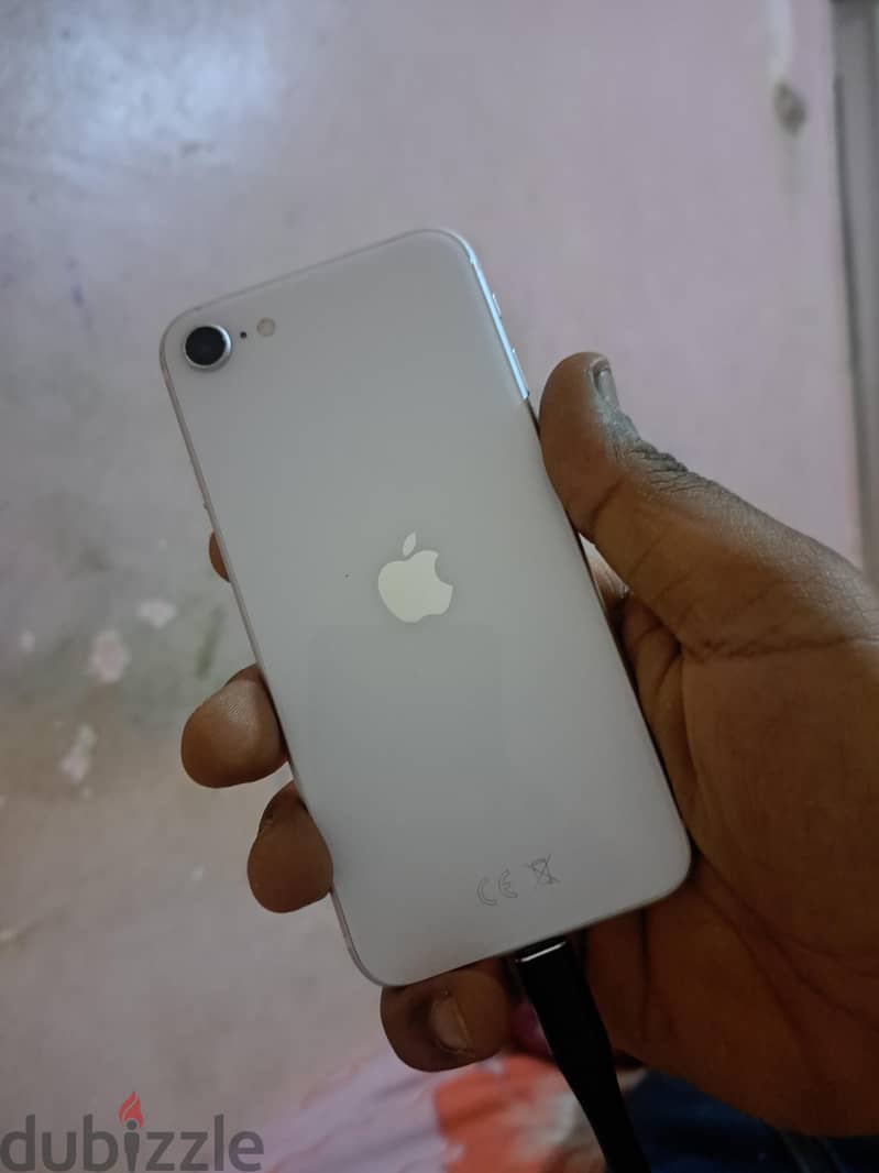Apple - iPhone SE 1