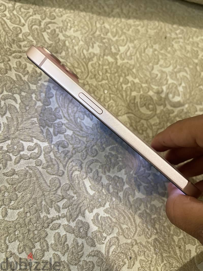 Apple - iPhone 15 2