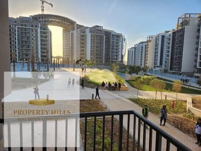 I'm selling my apartment due to necessity. It's fully finished with air conditioning and a kitchen in Sawiris' Z Towers.