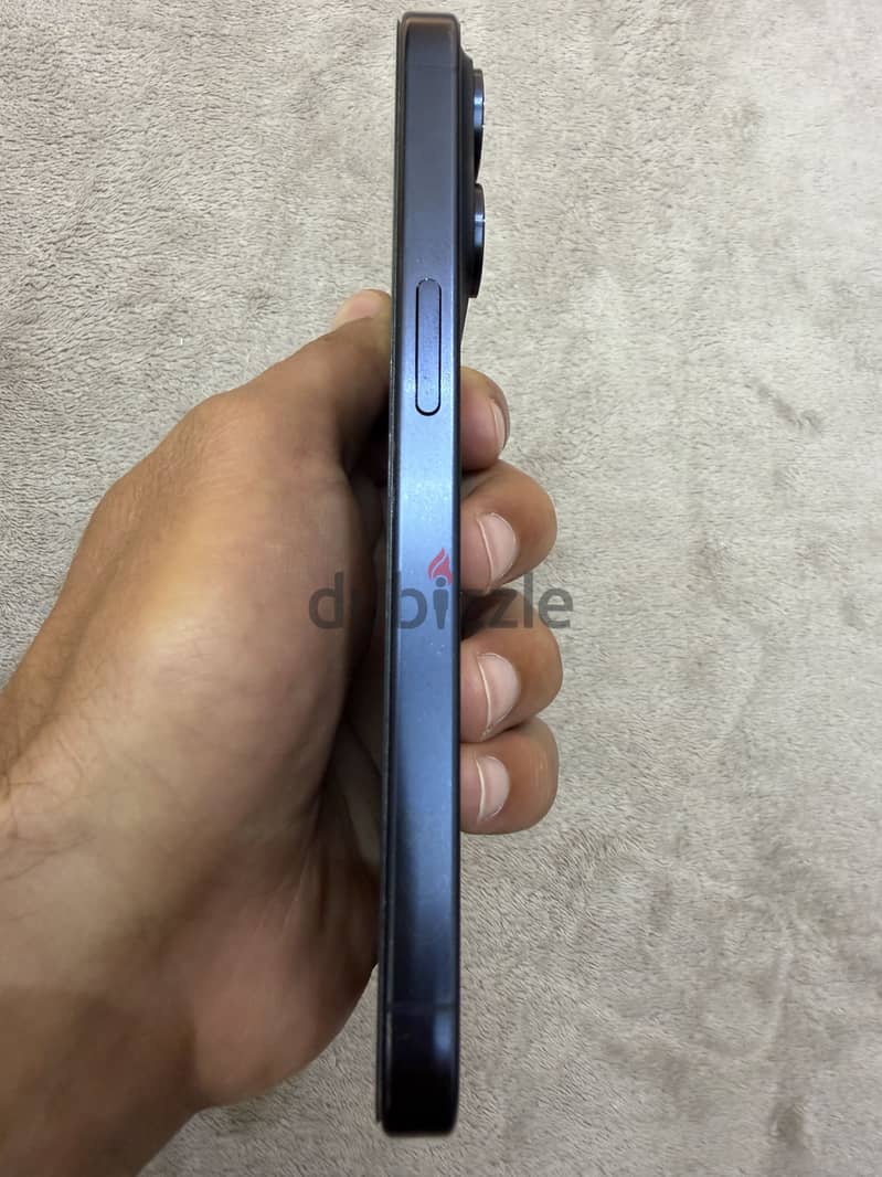 Apple - iPhone 15 Pro 4