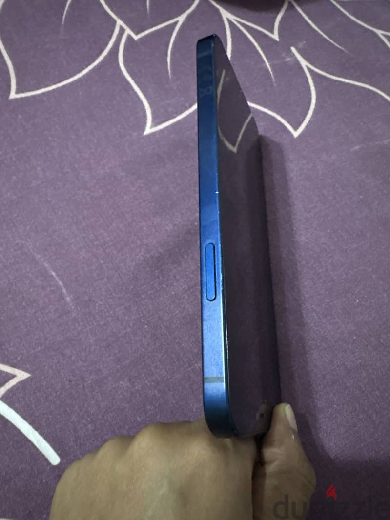 Apple - iPhone 12 3