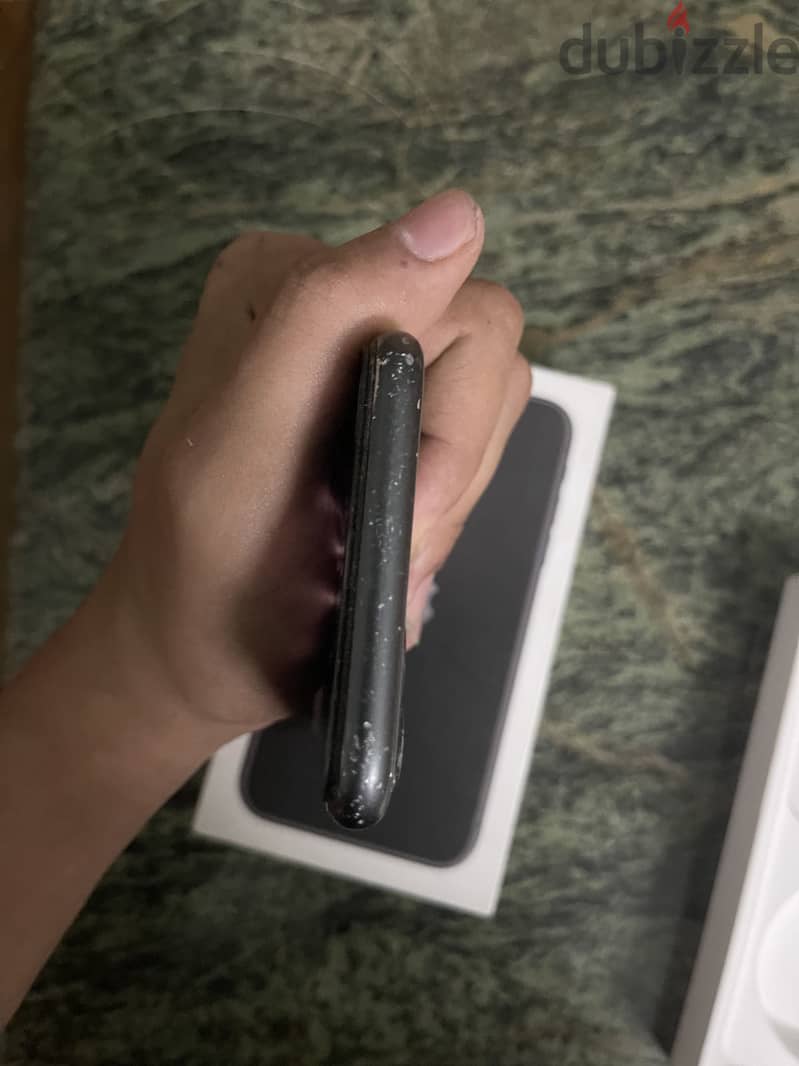 Apple - iPhone 11 4