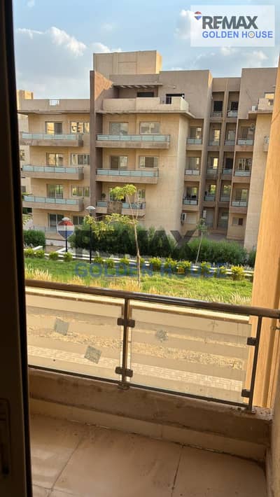 Apartment 240 meters, 3 rooms, monthly installment 49,000, first floor, for sale in Wasal Views Compound, in front of Madinaty and next to Shorouk Cit