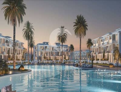 شاليه متشطب بالكامل في سولاري الساحل الشمالي بإطلالة مميزة على اللاندسكيب، بمقدم 5% فقط وتقسيط حتى 10 سنوات واستلام قريب