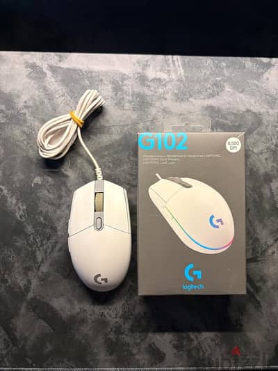 Logitech G102 Lightsync White