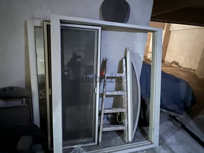 بلكونه PVC مع زجاج دوبل