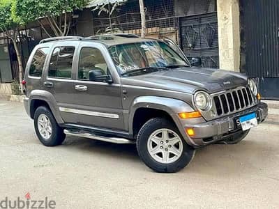 فبريكة اول يد من الزيرو رخصة ٣ سنين 2007 جيب ليبرتي liberty واردامريكي