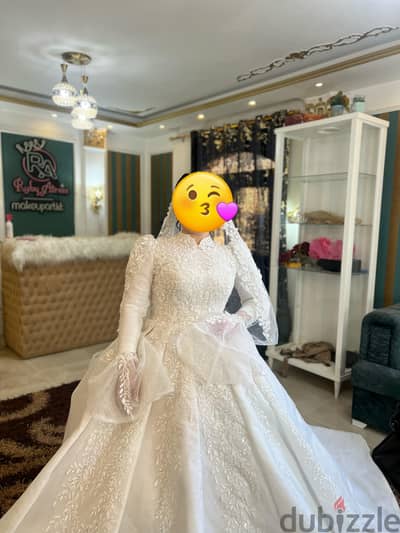 فستان زفاف