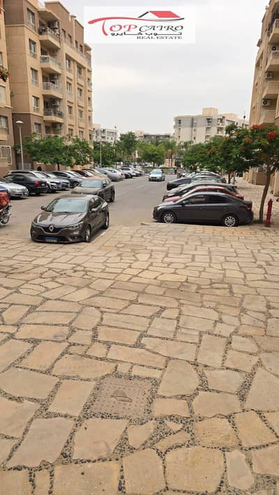 شقه لقطه للبيع B11 فى مدينتى