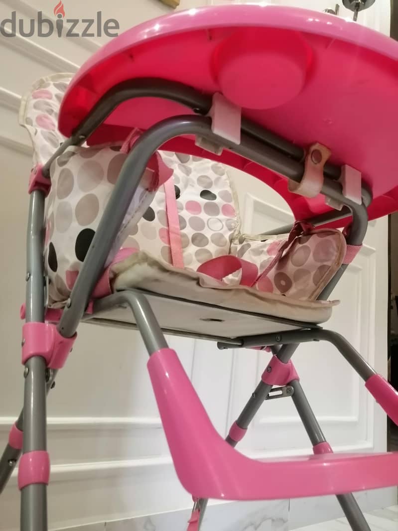 Petit Bebe pink feeding chair 7