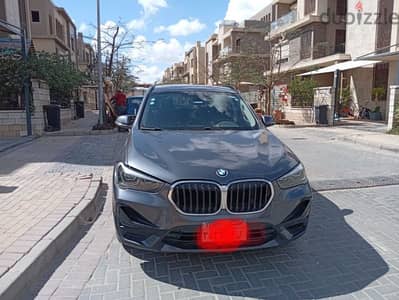 بي ام دبليو إكس 1 2020
