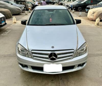 Mercedes-Benz C180 2010
