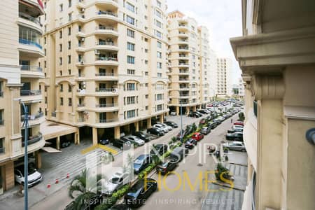 شقة للبيع 4 غرف منهم غرفة ماستر بدريسنج