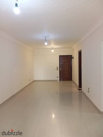 Believe it or not, an apartment of 150m for rent for lovers of Sidi Bishr on the corner steps from the main Aisway for lovers of upscale housing