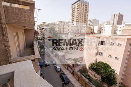Apartment for sale, licensed, 24-hour security, modern buildings, 125 m, Zizinia (branching off Abu Qir street)