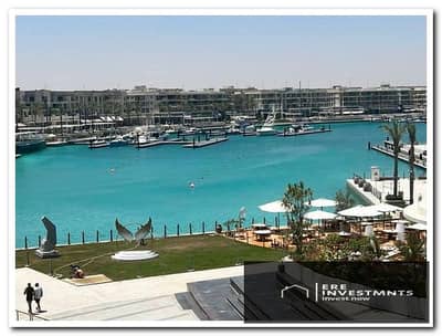141m² two-bedroom chalet for sale, ultra-super-luxurious, fully furnished and equipped, in a prime location within Marassi Marina 1 - North Coast