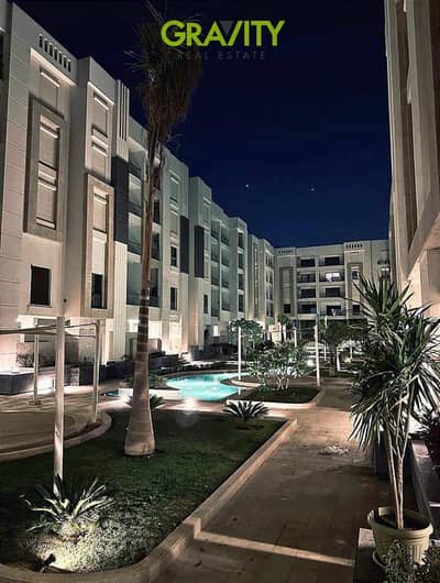 Two-bedroom apartment for sale with a monthly installment of 20,000 (currency unspecified) with no down payment. Prime location in the capital, R8 dis