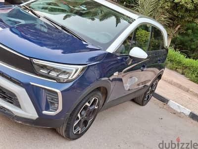 أوبل كروس لاند 2021 بحالة ممتازة