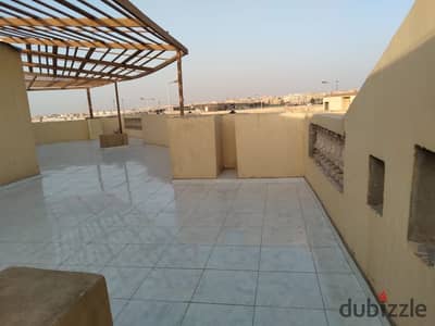 Room for rent in East Academy Family Housing