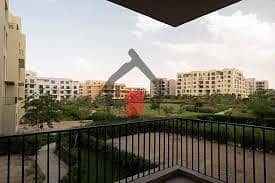 شقه للإيجار في أو ويست بالتكييفات كاملة