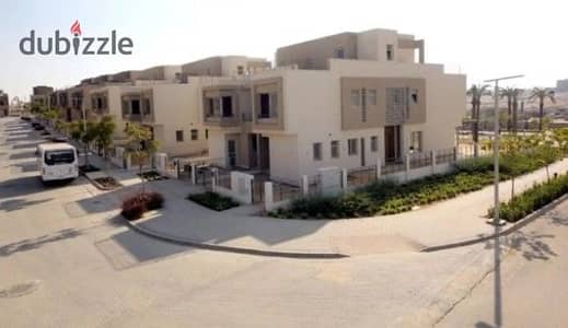 Townhouse with a prime view in Palm Hills New cairo