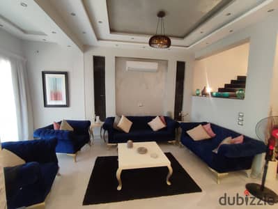 Townhouse for Rent in Royal Meadows Compound, Sheikh Zayed