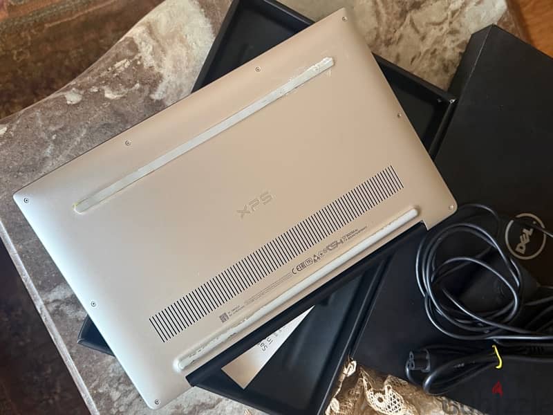 Dell xps 13 7390 3