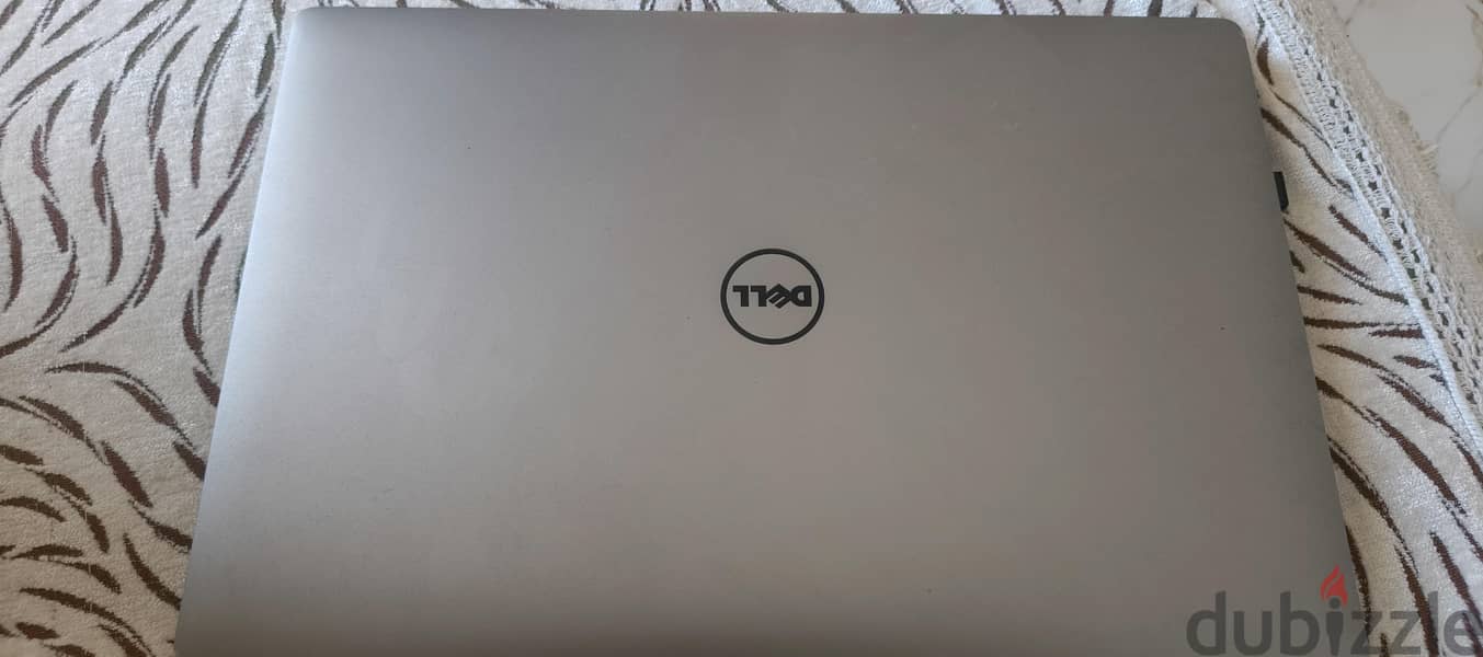 Dell persion 5520 2