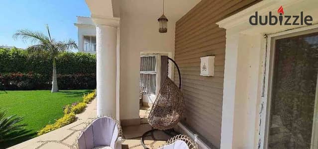 Receive immediately a finished villa of 3 floors with a swimming pool in Mountain View, New Cairo next to AUC and BUE and near The Waterway, Hyde Park, CFC, and Mivida