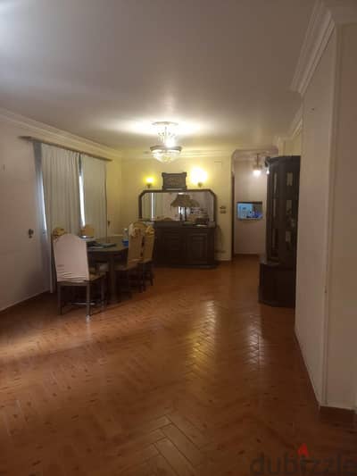 شقة تمليك للبيع. المهندسين. ميدان لبنان. للسكن أو الاستثمار. موقع راقي