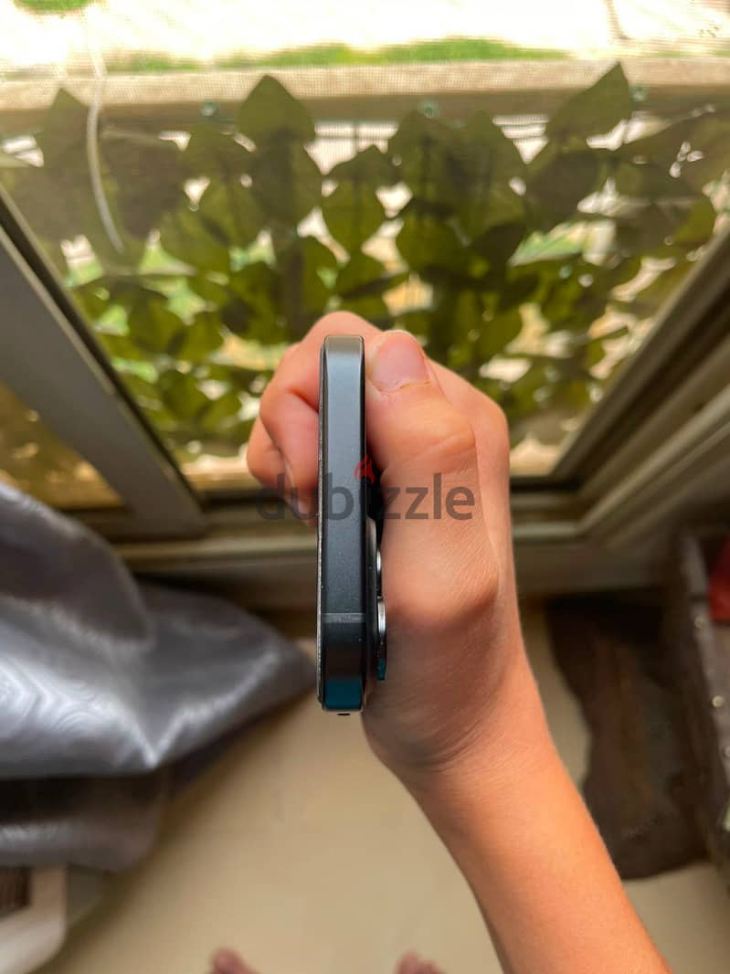Apple - iPhone 15 1