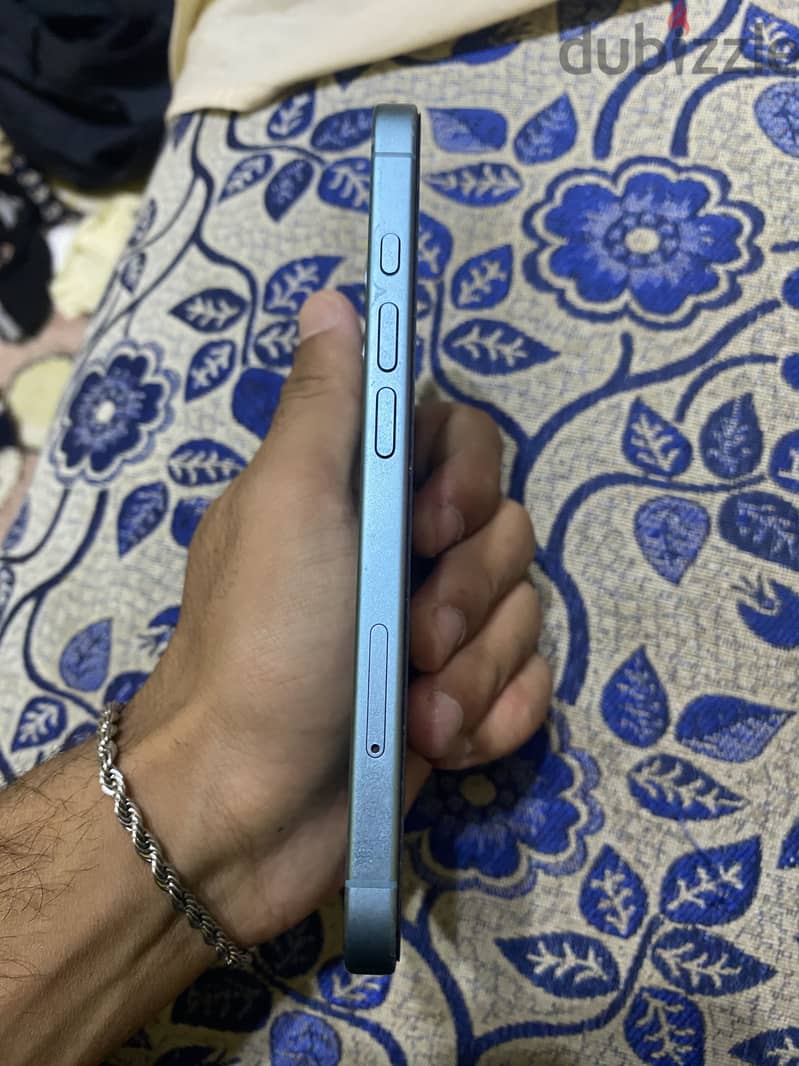 Apple - iPhone 16 2