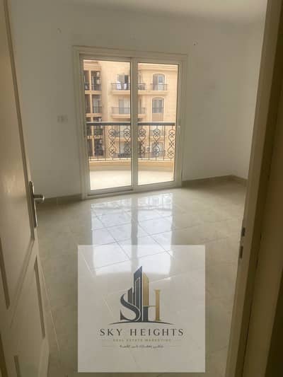 شقه 99 م للبيع في مدينه الرحاب في المرحله السابعه الجديده اول سكن دور رابع خطوات لبوابه  20 الرحاب وقريبه للسوق الشرقي والخدمات والبنوك والمطاعم لقطة